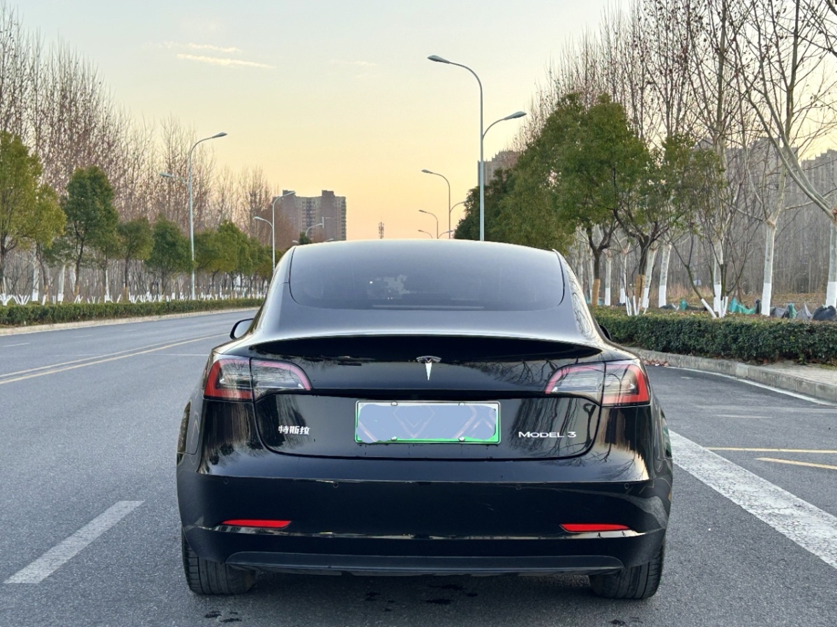 特斯拉 Model Y  2022款 改款 后輪驅(qū)動版圖片