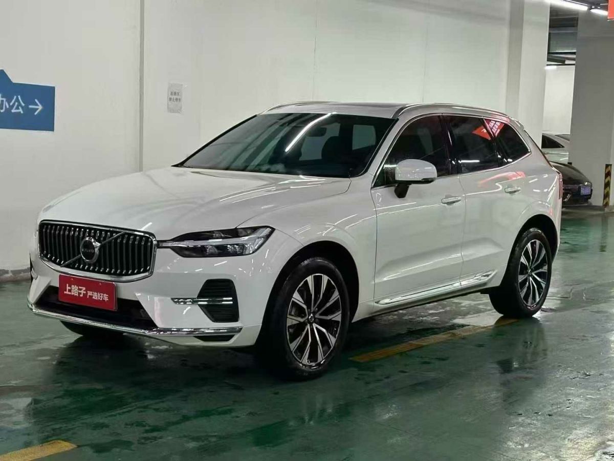 2023年1月沃爾沃 XC60  2023款 B4 智行豪華版