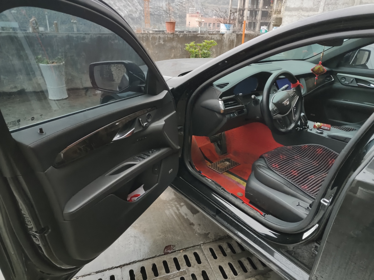 凱迪拉克 CT6  2019款 28T 豪華型圖片