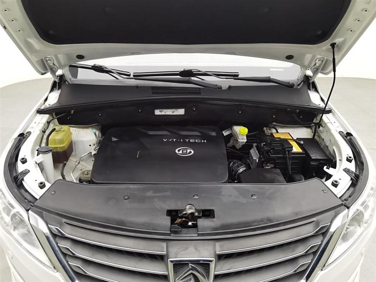 寶駿 560  2015款 1.8L 手動豪華型圖片