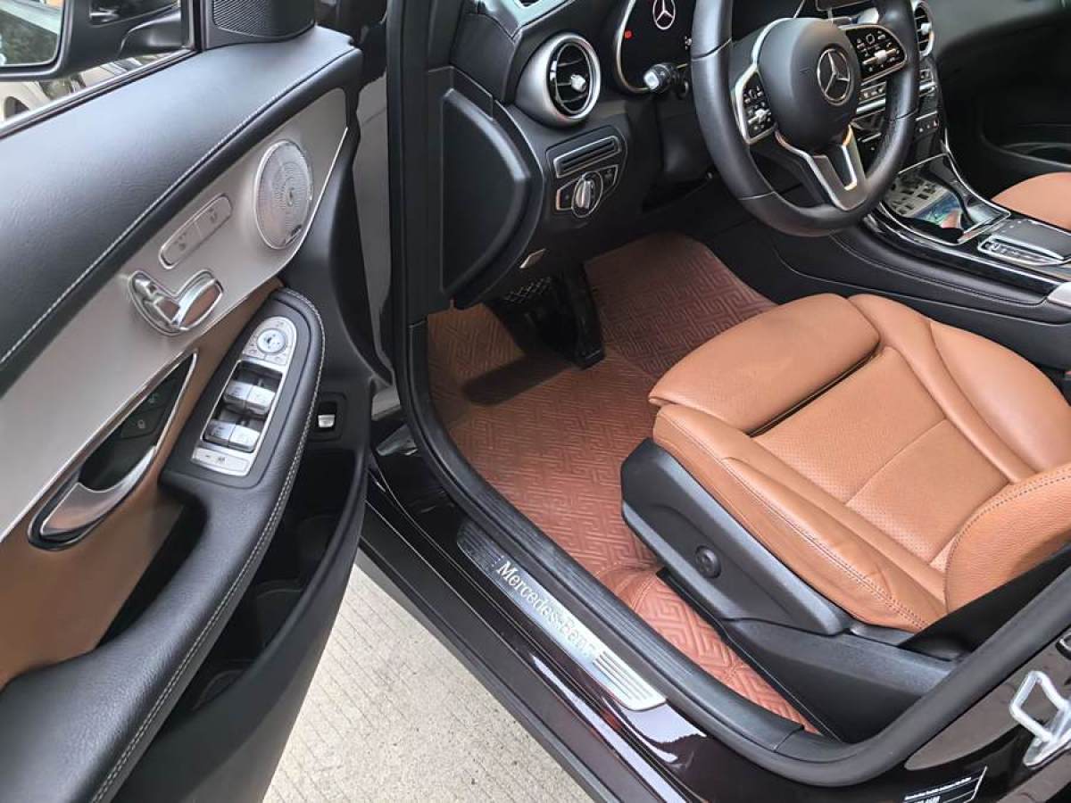 2021年5月奔馳 奔馳GLC  2021款 GLC 260 L 4MATIC 豪華型