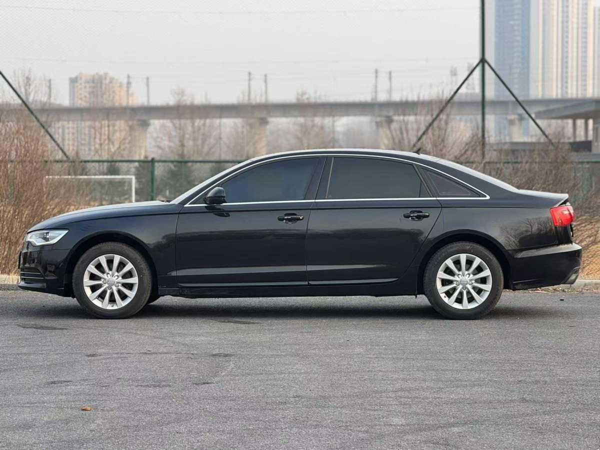 奧迪 奧迪A6L  2012款 TFSI 標(biāo)準(zhǔn)型圖片