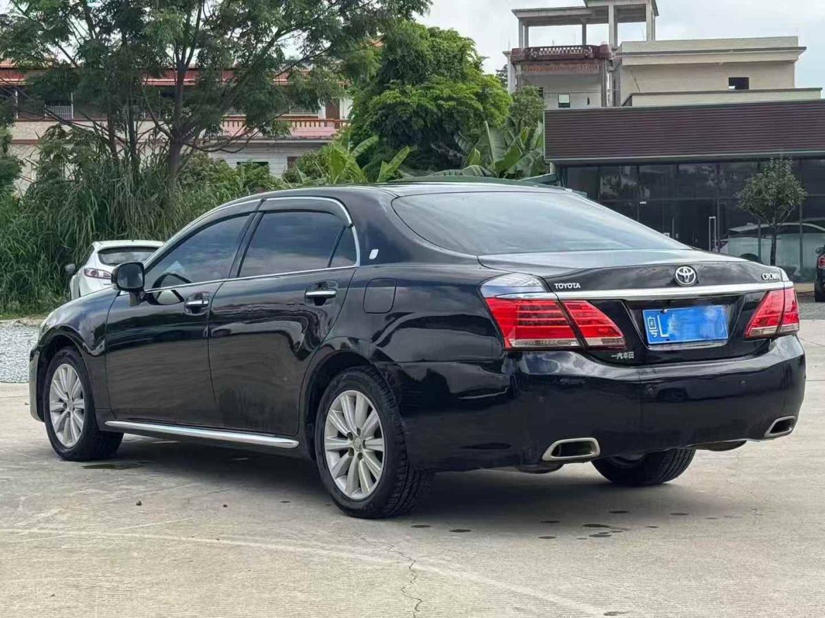 豐田 皇冠  2015款 2.0T 先鋒版圖片