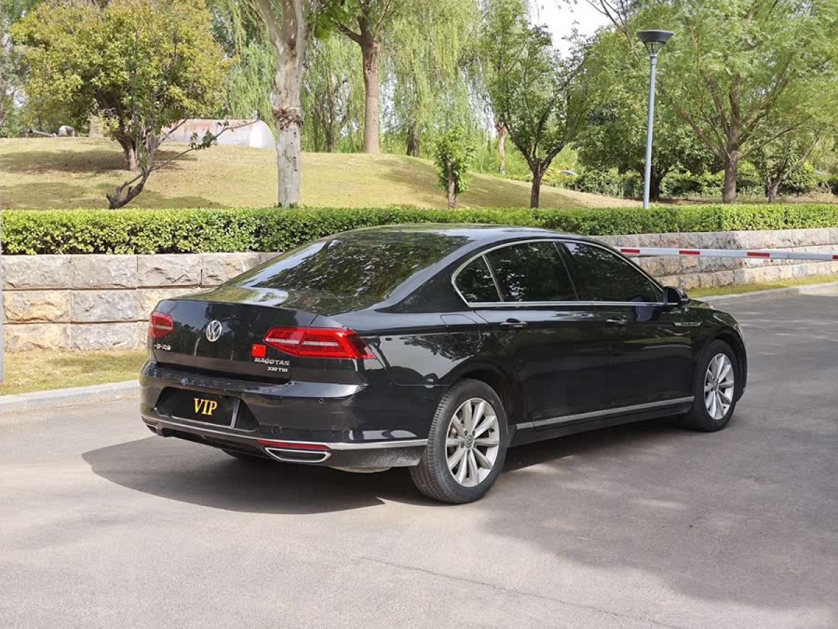 大眾 邁騰  2019款  330TSI DSG 領(lǐng)先型 國VI圖片