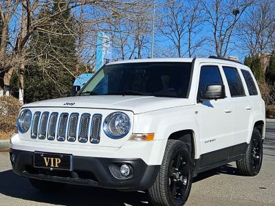 2014年9月 Jeep 自由客(進(jìn)口) 2.4L 運(yùn)動版圖片