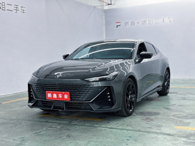 2023年7月 长安 长安UNI-V 1.5T 尊贵型图片