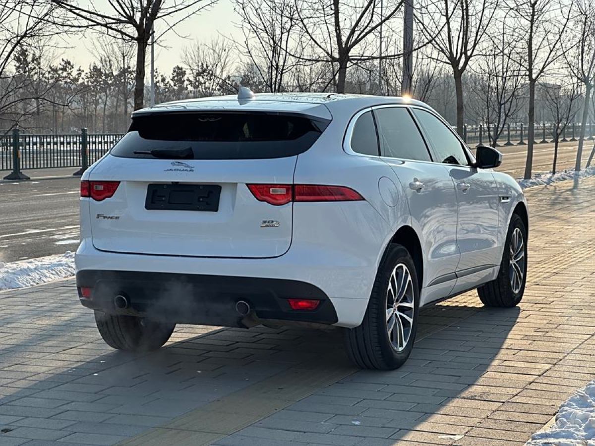 捷豹 F-PACE  2018款 改款 2.0T 四驅(qū)R-Sport運動版圖片