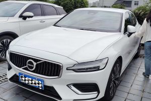 S60L 沃爾沃 B4 智遠(yuǎn)豪華版