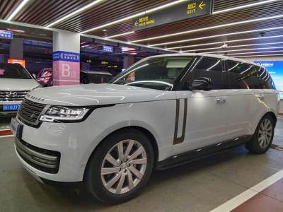 2023年8月 路虎 揽胜(进口) 3.0 L6 400PS 盛世加长版 七座图片