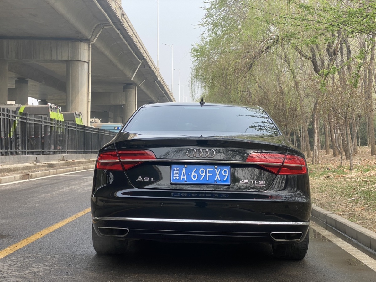 2017年6月奧迪 奧迪A8  2014款 A8L 45 TFSI quattro舒適型