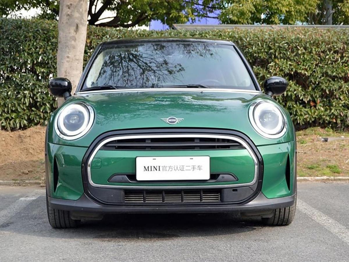 MINI MINI  2023款 改款 1.5T COOPER 藝術家 五門版圖片