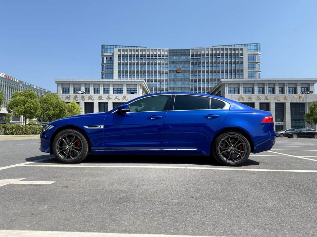 捷豹 XEL  2018款 2.0T 250PS 尊享版圖片