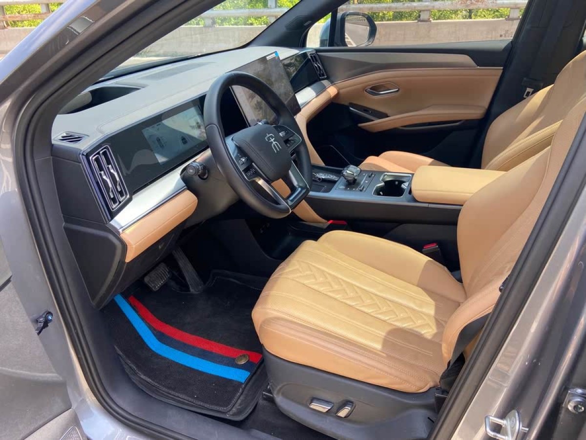 比亞迪 宋L DM-i  2024款 160km 卓越型圖片