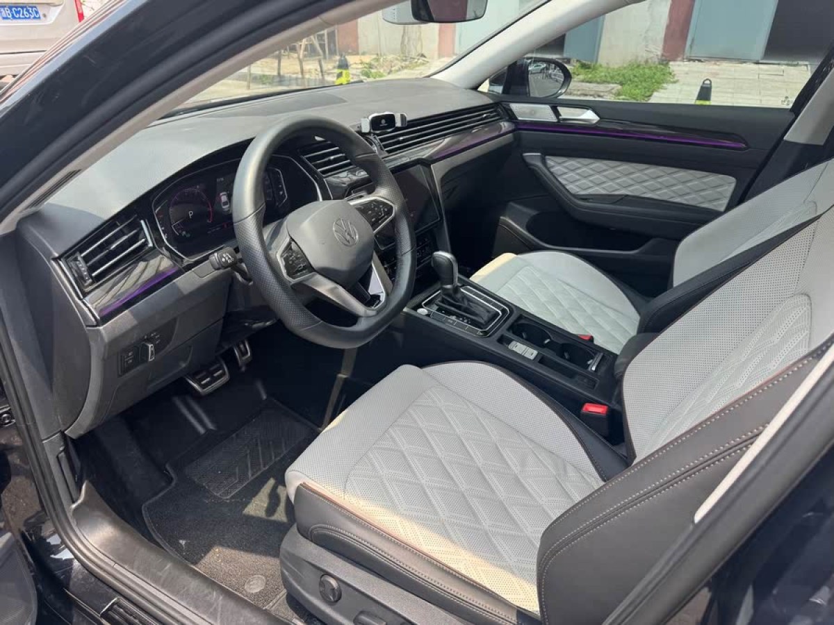大眾 邁騰  2023款 200萬輛紀念版 330TSI DSG豪華型圖片