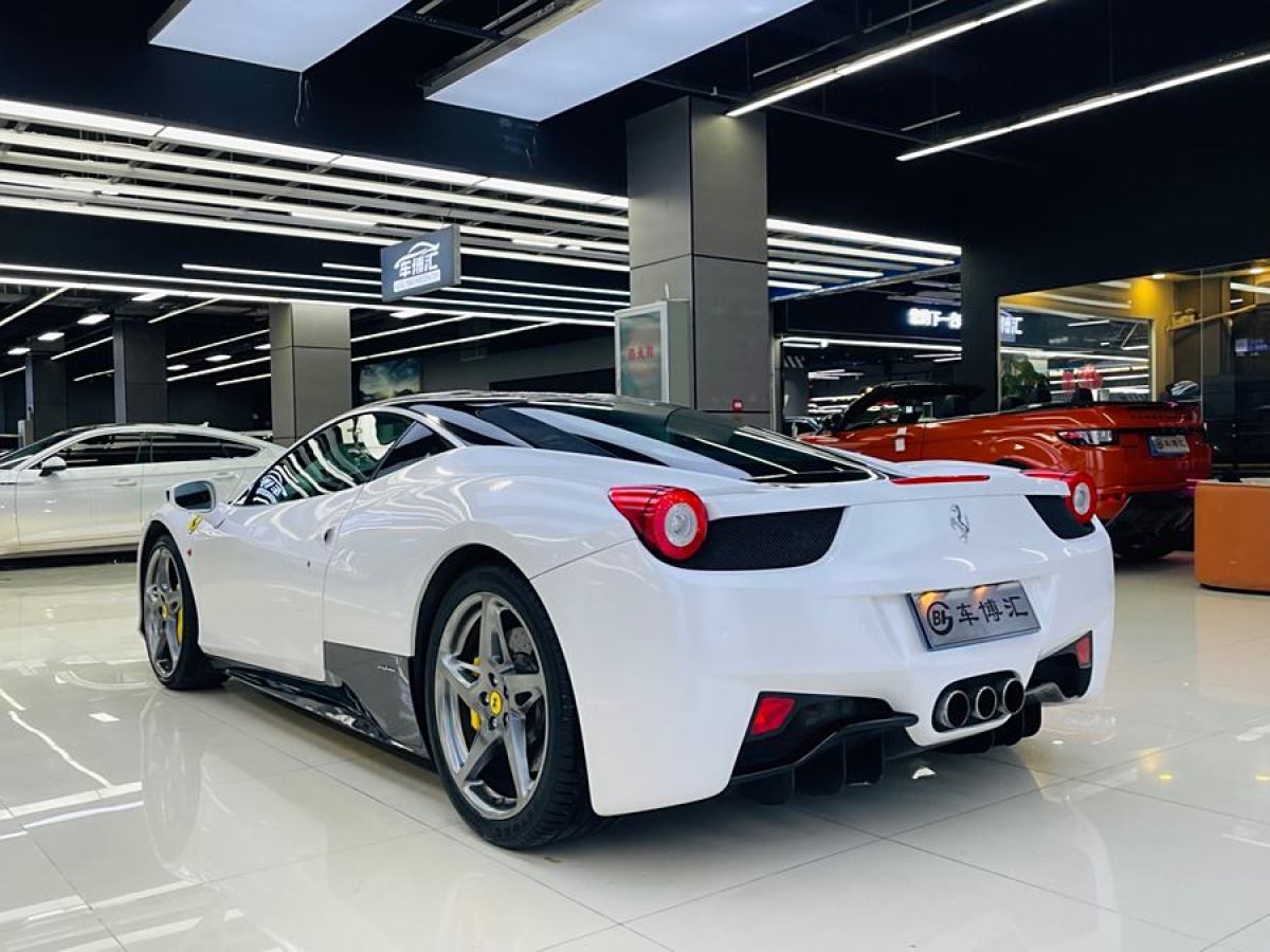 2014年4月法拉利 458  2011款 4.5L Italia