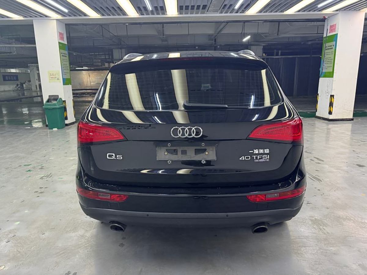 奧迪 奧迪Q5  2015款 40 TFSI 進(jìn)取型圖片