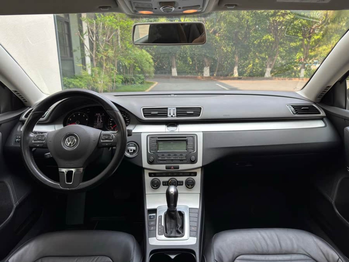 大眾 邁騰  2015款 1.8TSI 領(lǐng)先型圖片