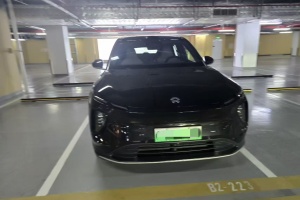 蔚來EC6 蔚來 75kWh
