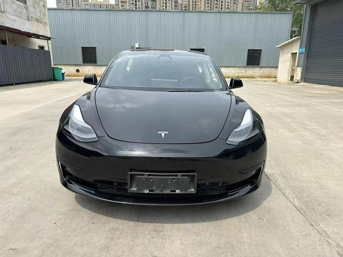 2021年9月特斯拉 Model Y  2021款 改款 標(biāo)準(zhǔn)續(xù)航后驅(qū)升級(jí)版