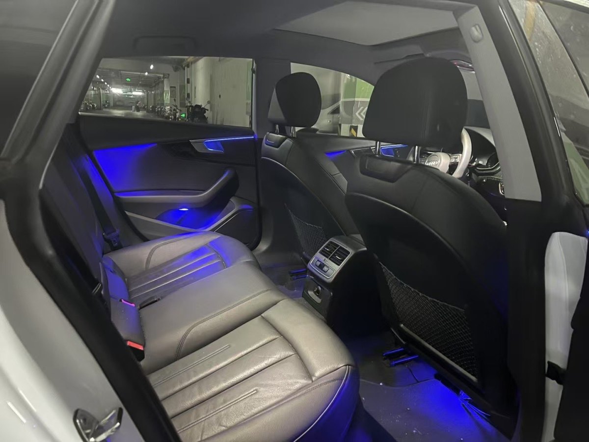 奧迪 奧迪A5  2019款 Sportback 40 TFSI 時(shí)尚型圖片