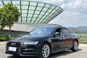 奧迪Q3 奧迪 30周年年型 35 TFSI 時(shí)尚型