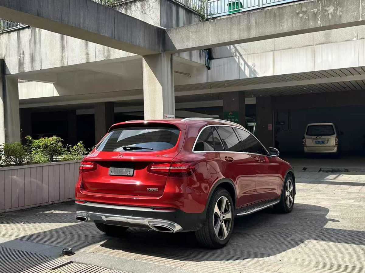 奔驰 奔驰GLC  2016款 GLC 300 4MATIC 豪华型图片