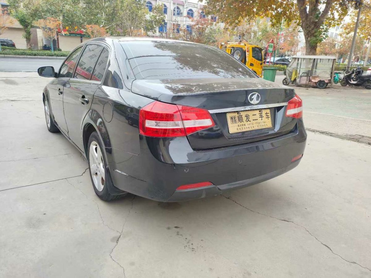 奔騰 B50  2013款 1.6L 自動豪華型圖片