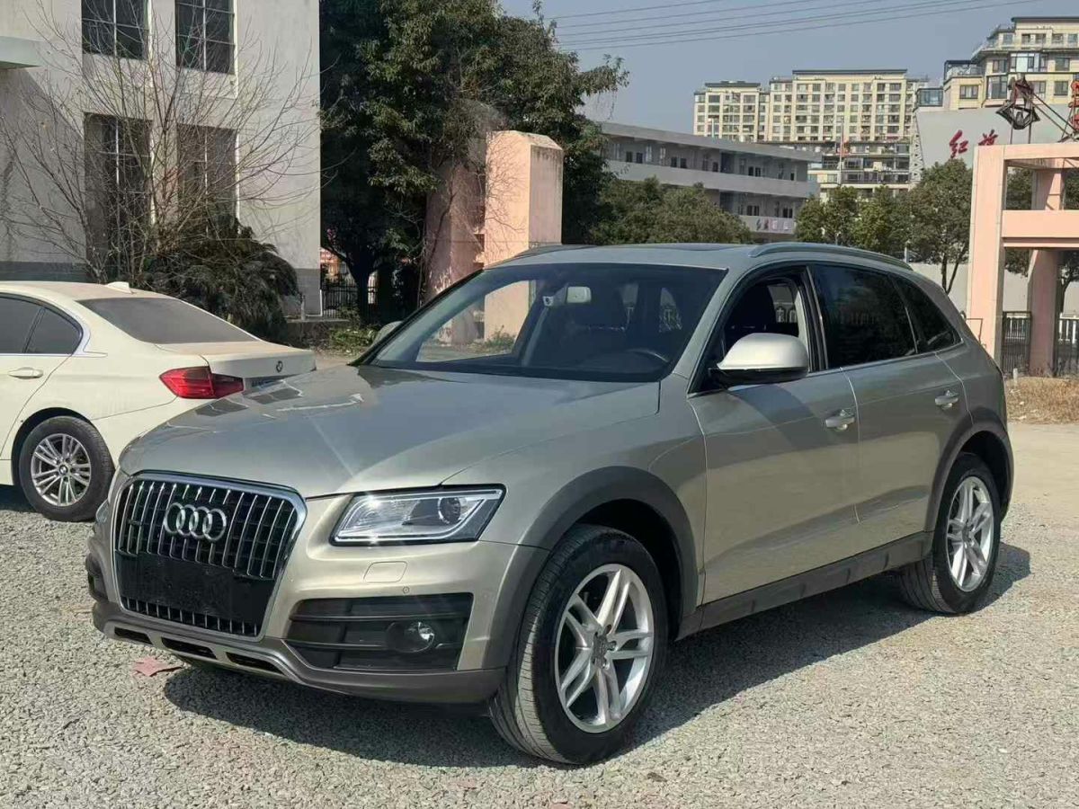 奧迪 奧迪Q5  2017款 Q5 2.0T FSI Premium Plus 美規(guī)版圖片