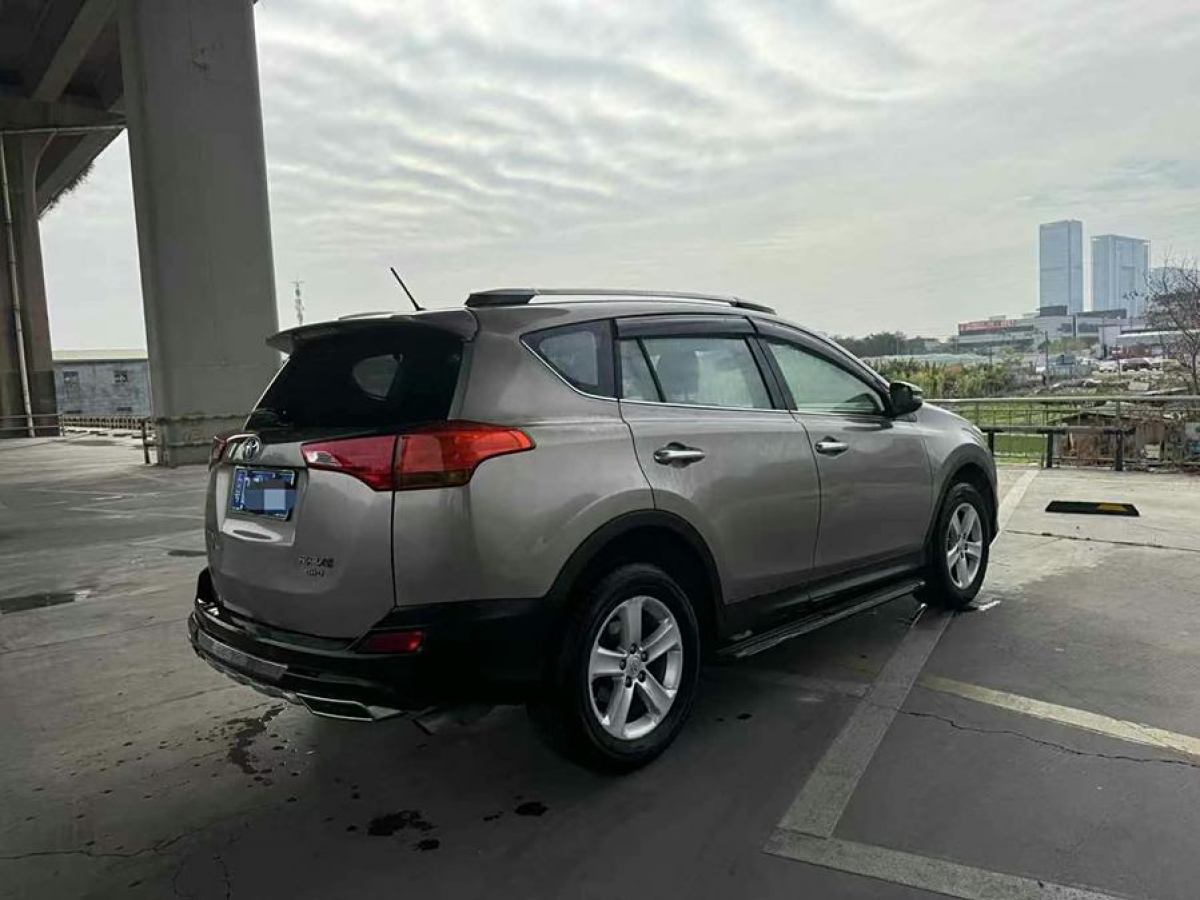 豐田 RAV4榮放  2013款 2.5L 自動四驅(qū)精英版圖片