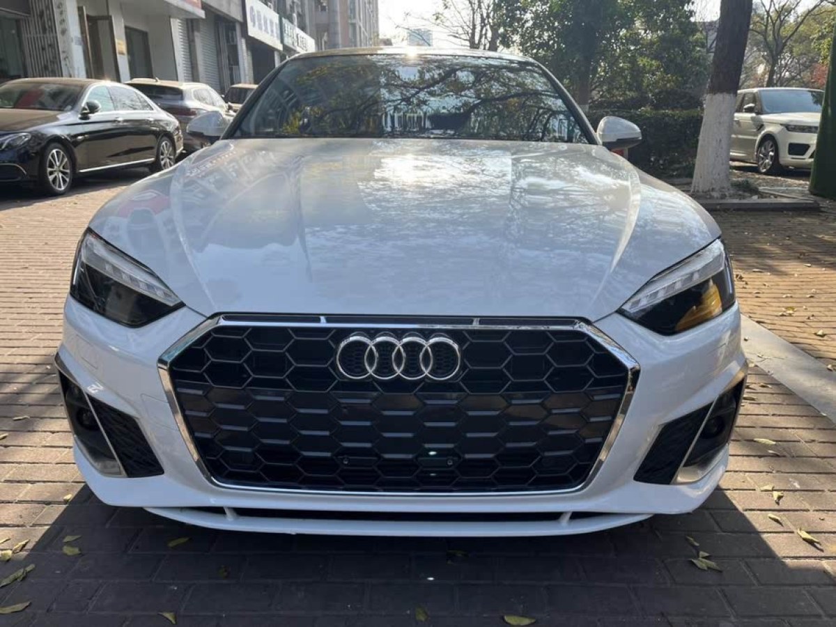 奧迪 奧迪A5  2023款 Sportback 40 TFSI 時(shí)尚動感型圖片