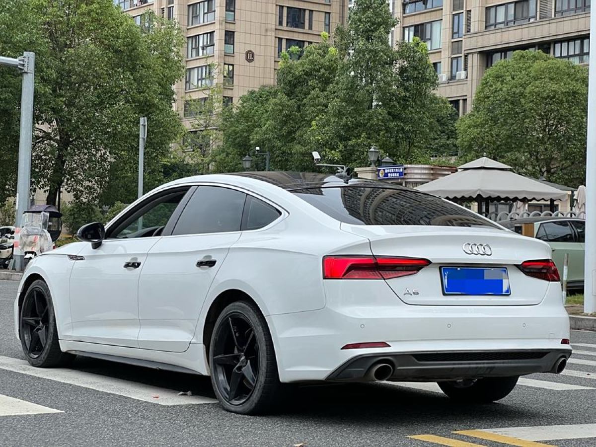 奧迪 奧迪A5  2017款 Sportback 40 TFSI 時(shí)尚型圖片