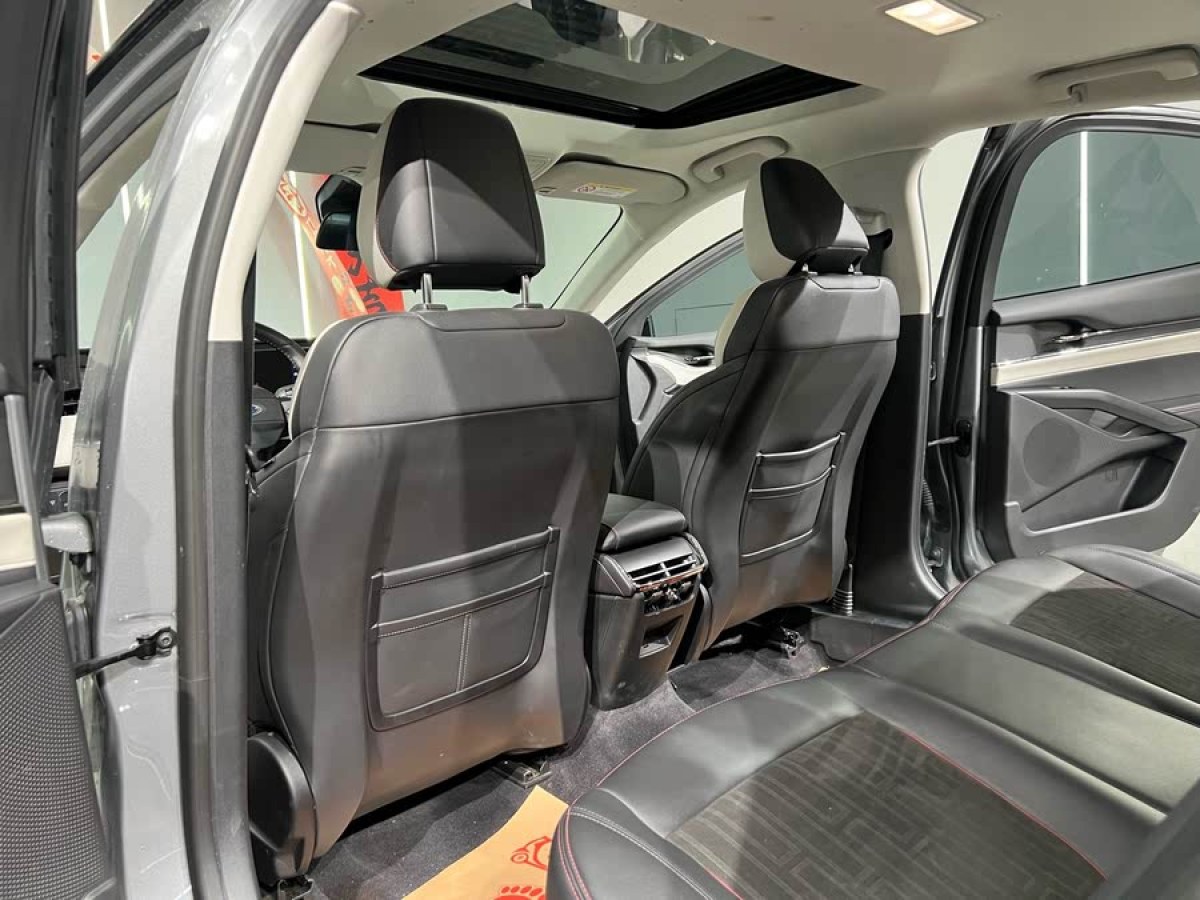 福特 蒙迪歐  2022款 改款 EcoBoost 245 豪華型圖片