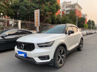 2020年6月 沃尔沃 沃尔沃XC40 T4 四驱智远运动版图片