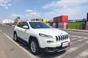 自由光 Jeep 2.4L 專業(yè)版