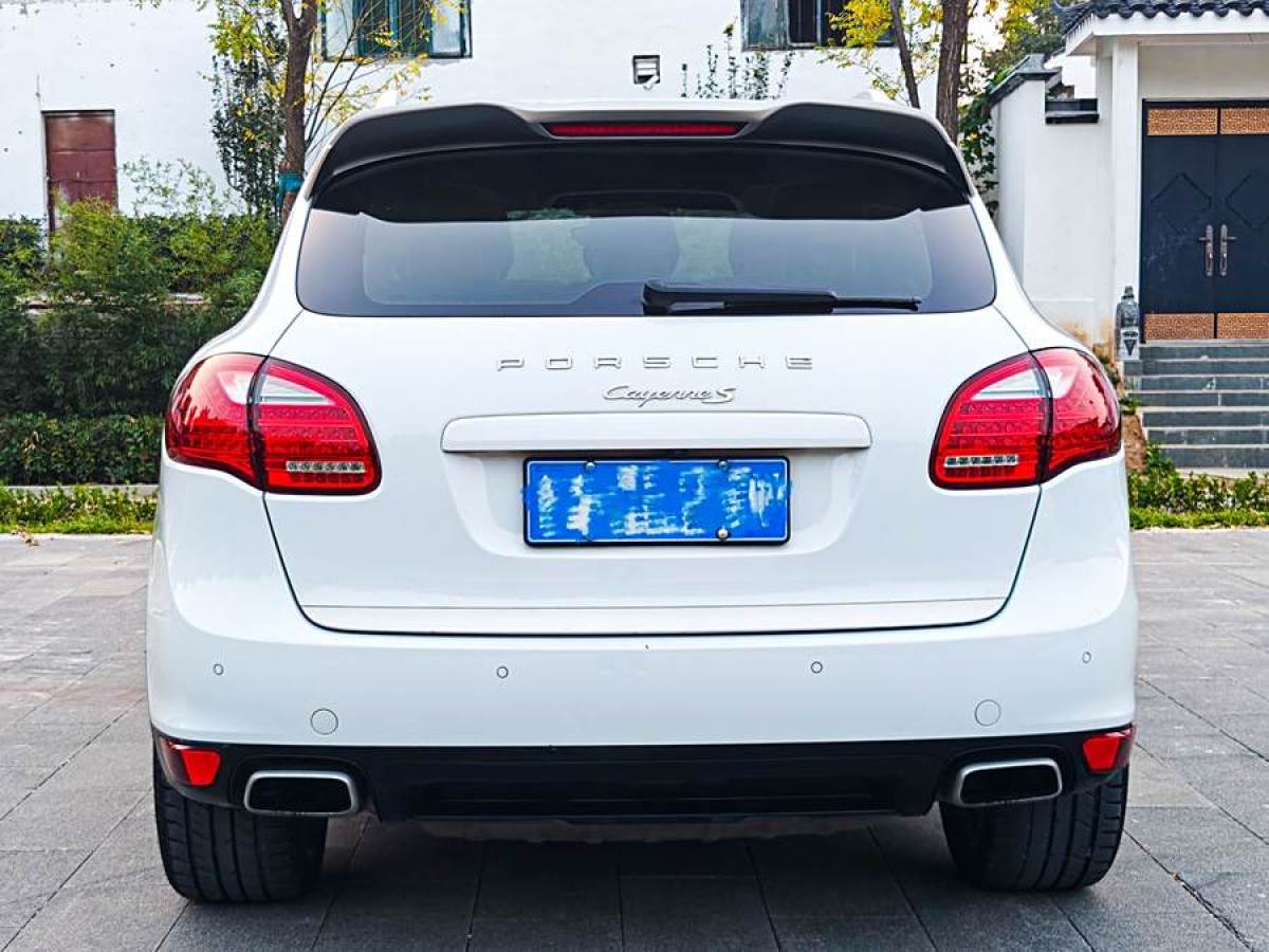 2014年9月保時捷 Cayenne  2014款 Cayenne Platinum Edition 3.0T