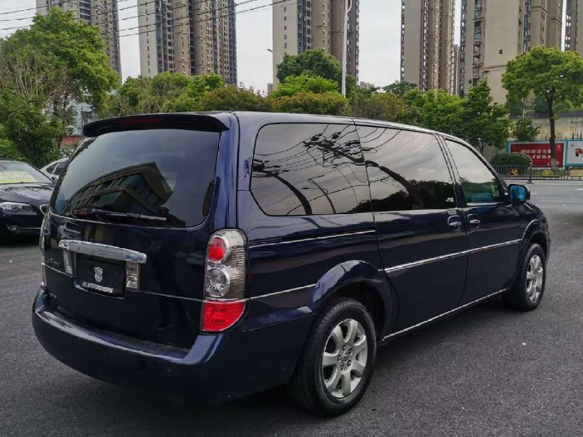 別克 GL8  2008款 陸尊 3.0L XT 導(dǎo)航版圖片