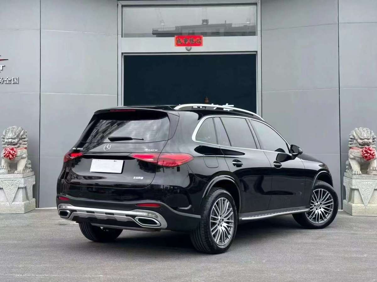 奔馳 奔馳GLC  2023款 改款 GLC 300 L 4MATIC 動感型 7座圖片