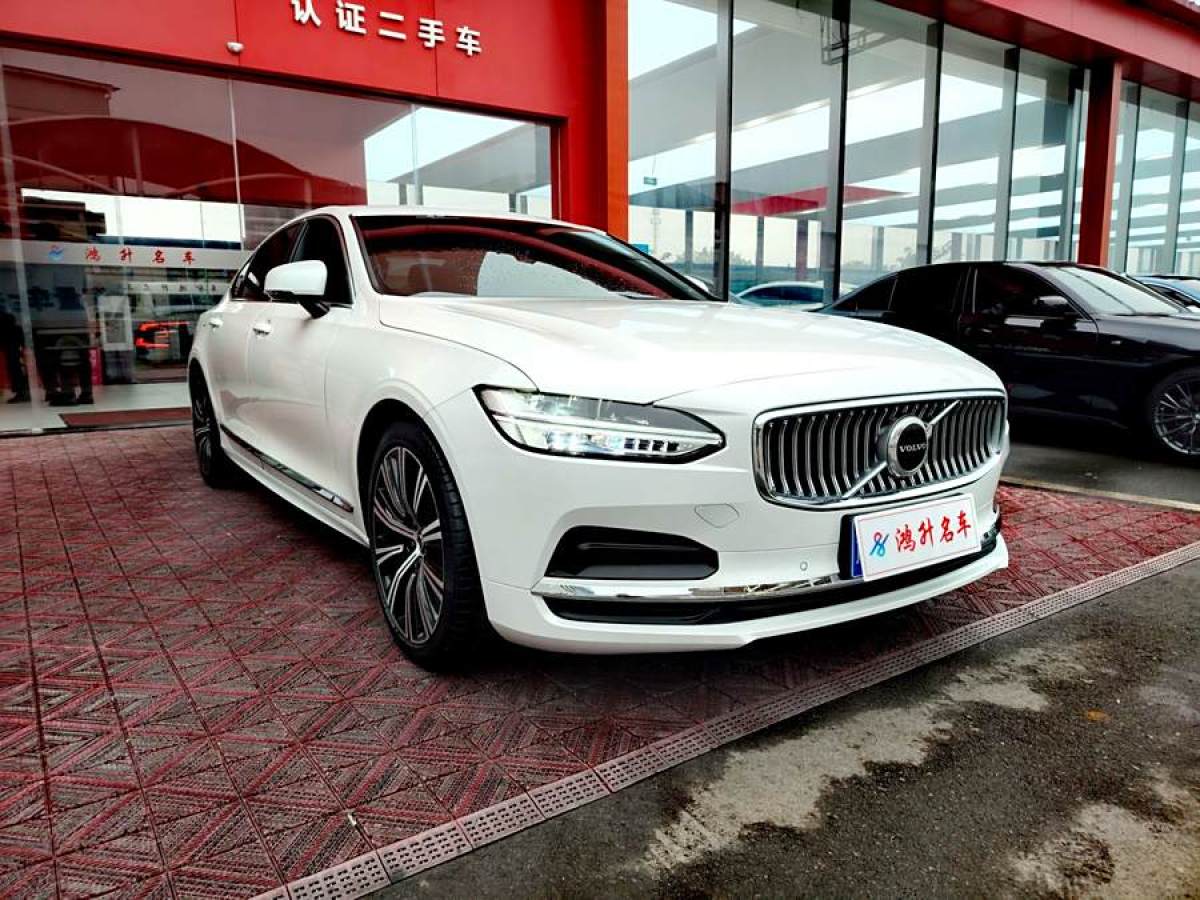 沃爾沃 S90  2024款 B5 智遠(yuǎn)豪華版圖片