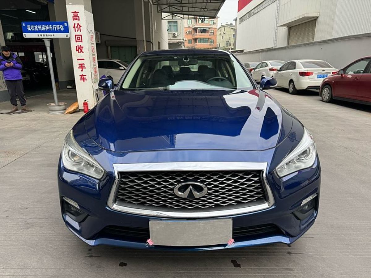 英菲尼迪 Q50L  2018款  2.0T 舒適版 國(guó)VI圖片