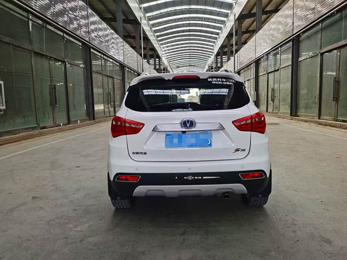 長安 CS35  2017款 1.6L 手動豪華型圖片