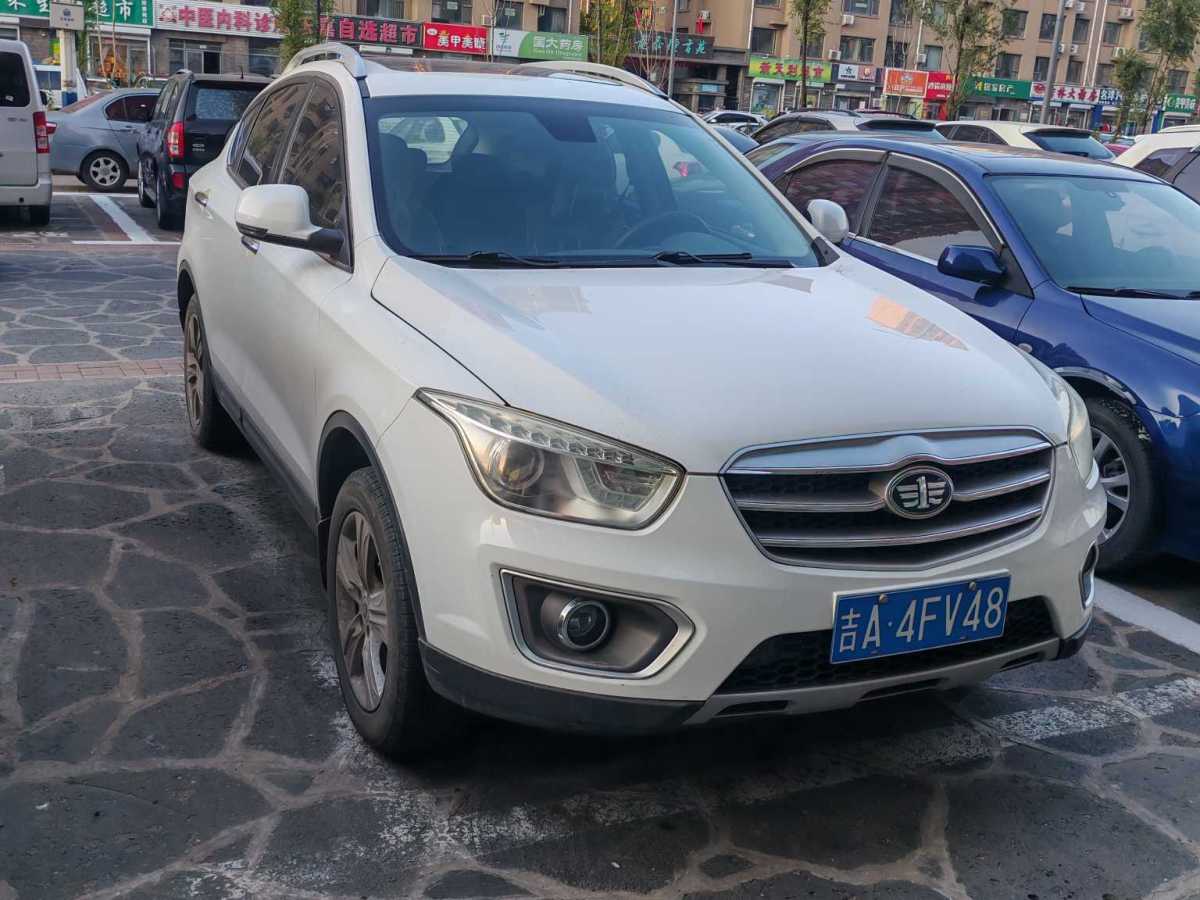 奔騰 X80  2015款 2.0L 手動豪華型圖片