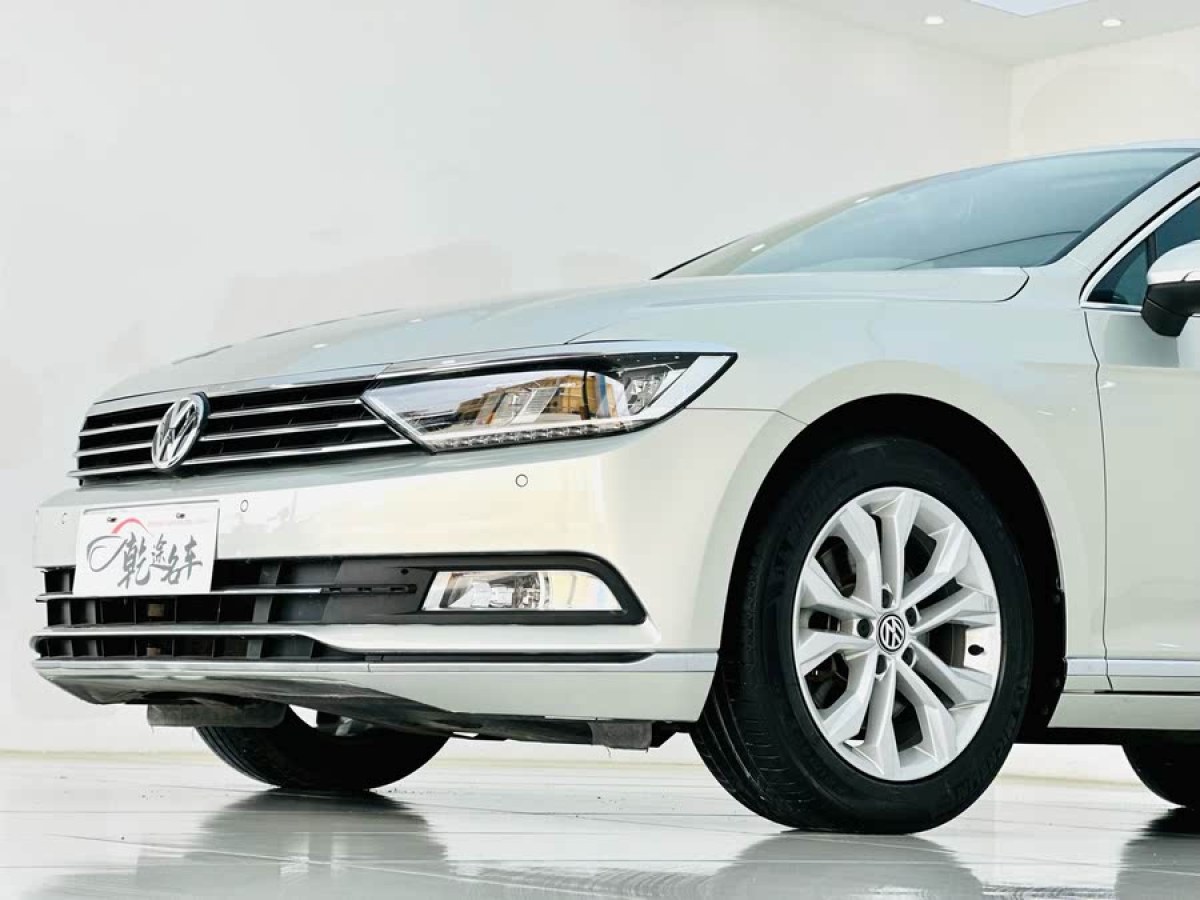 大眾 邁騰  2018款 改款 330TSI DSG 豪華型圖片