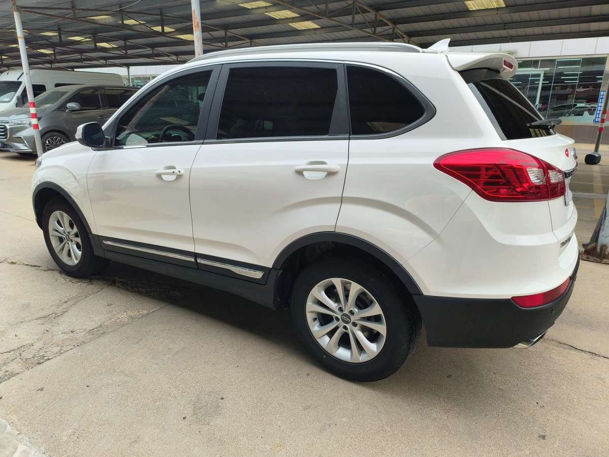 奇瑞 瑞虎5  2014款 2.0L CVT家尊版圖片