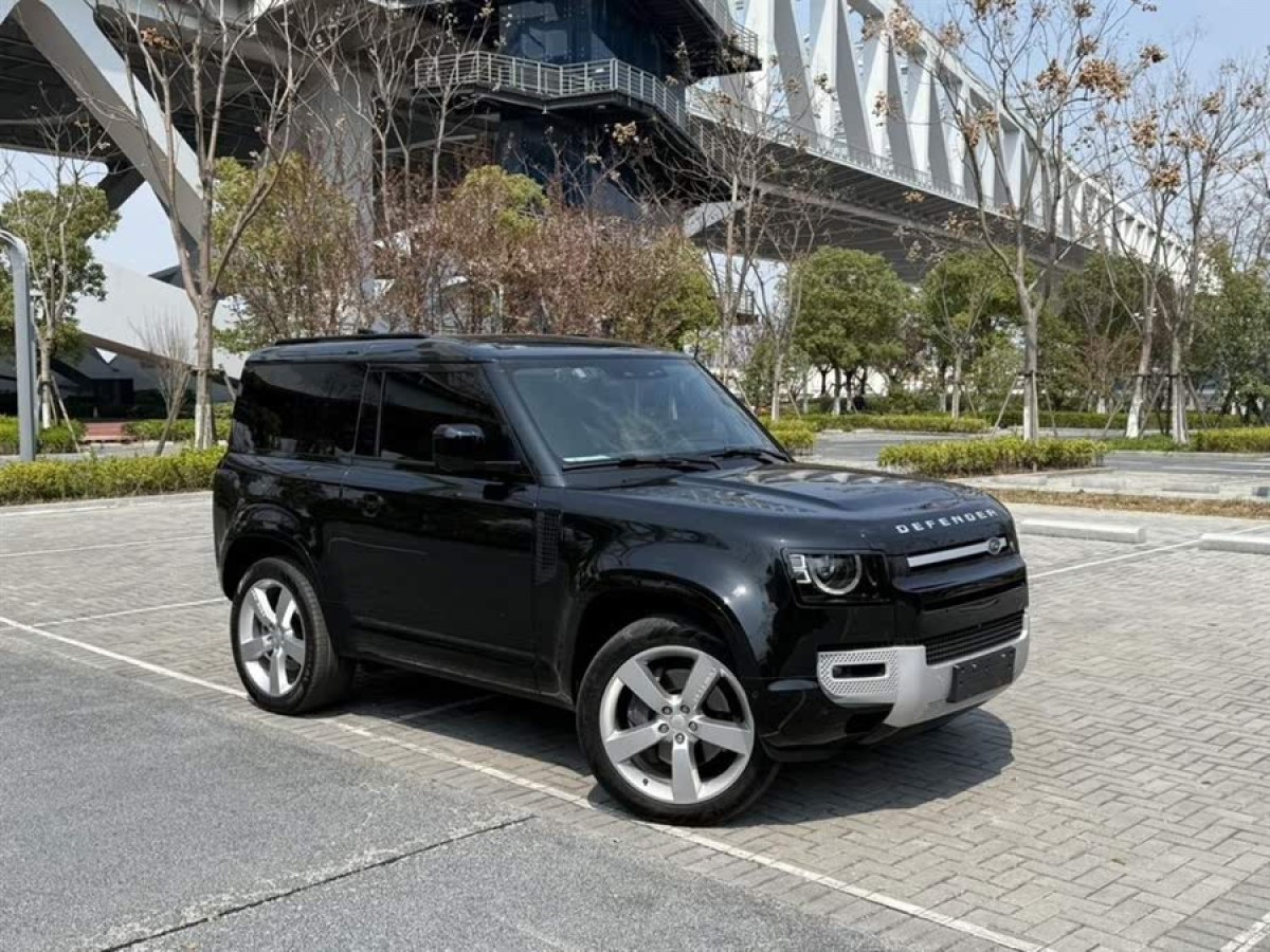 路虎 衛(wèi)士  2022款 90 3.0T P400 XS圖片