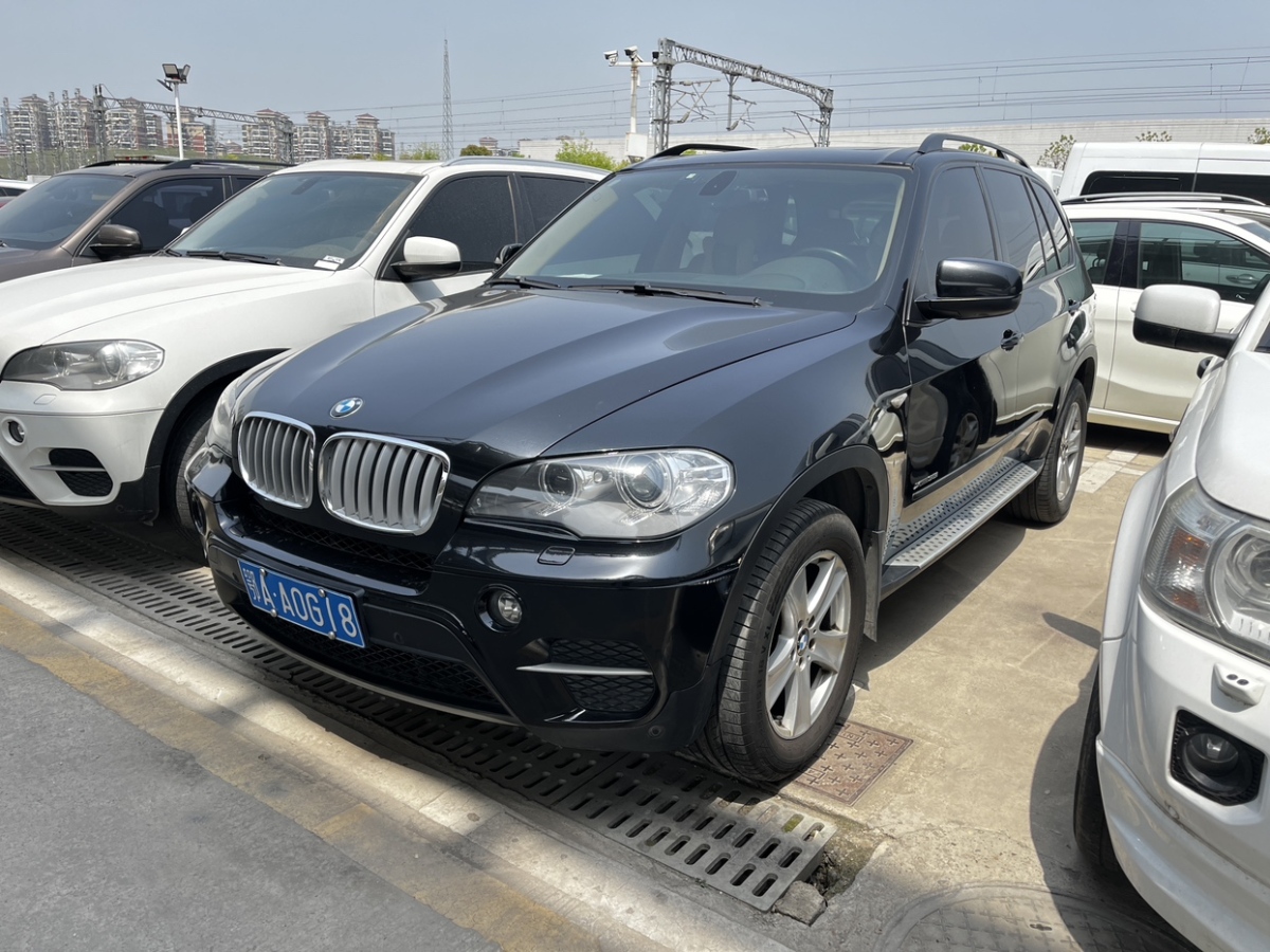 寶馬 寶馬X5  2013款 xDrive35i 豪華型圖片