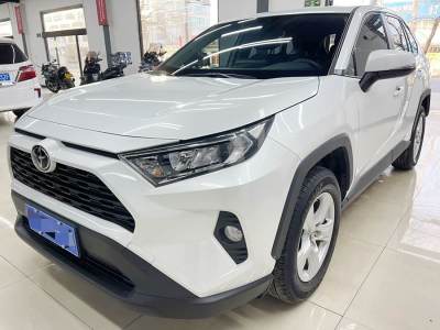 2022年3月 豐田 RAV4榮放 2.0L CVT兩驅(qū)都市版圖片