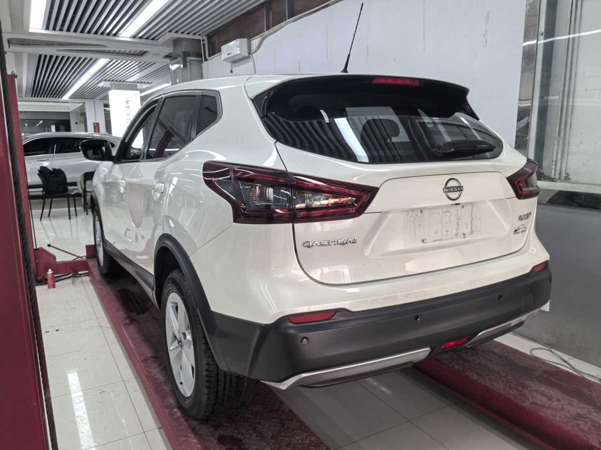 日產(chǎn) 逍客  2023款 經(jīng)典 2.0L CVT XV舒適版圖片