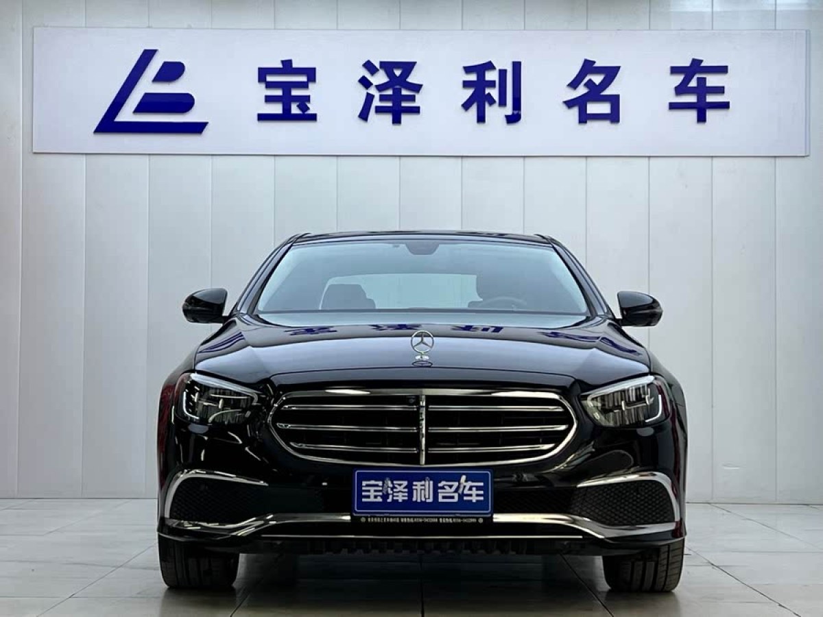 奔馳 奔馳E級(jí)  2022款 改款 E 300 L 豪華型圖片