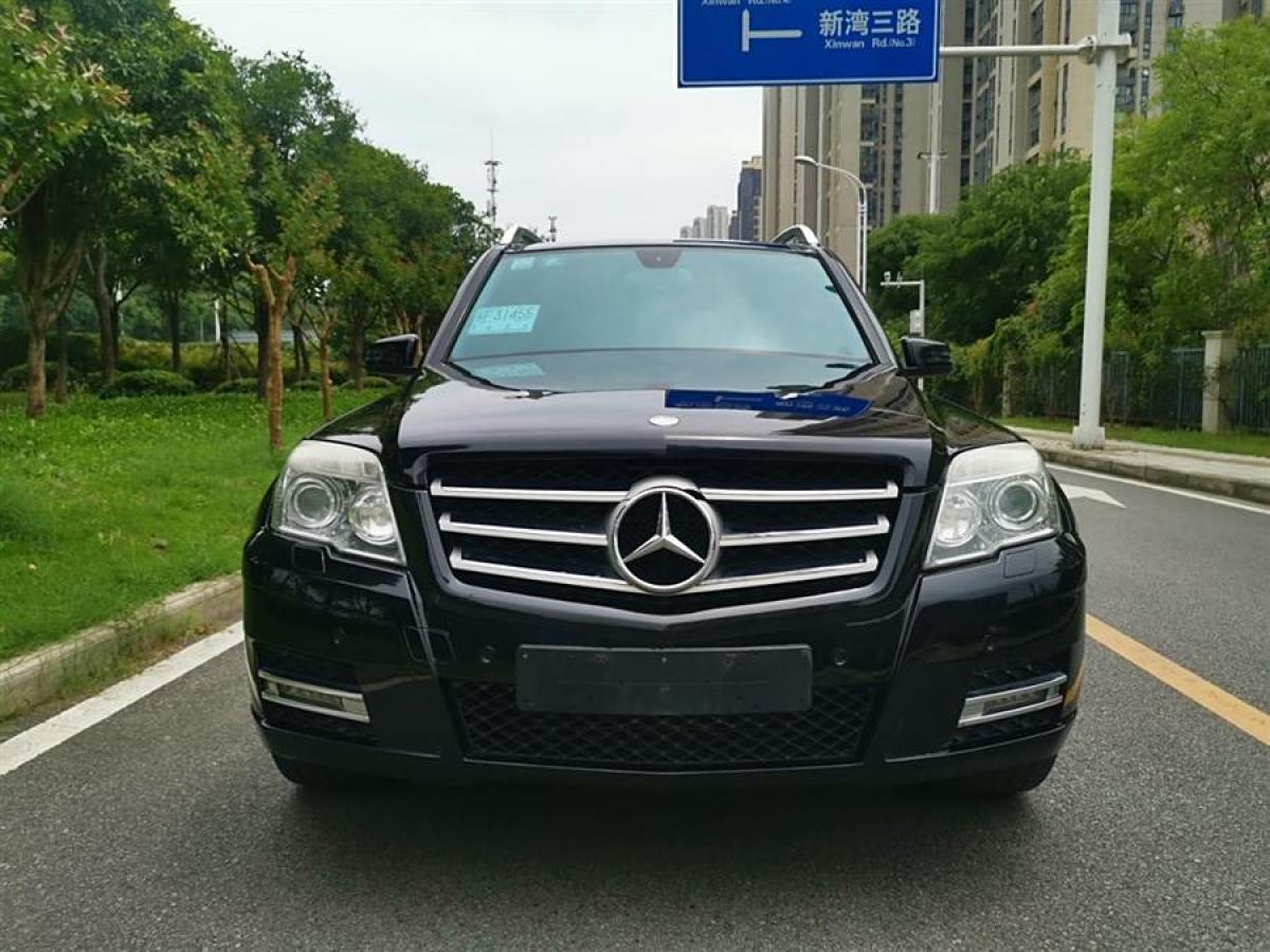 奔驰 奔驰GLK级  2010款 GLK 300 4MATIC 时尚型图片