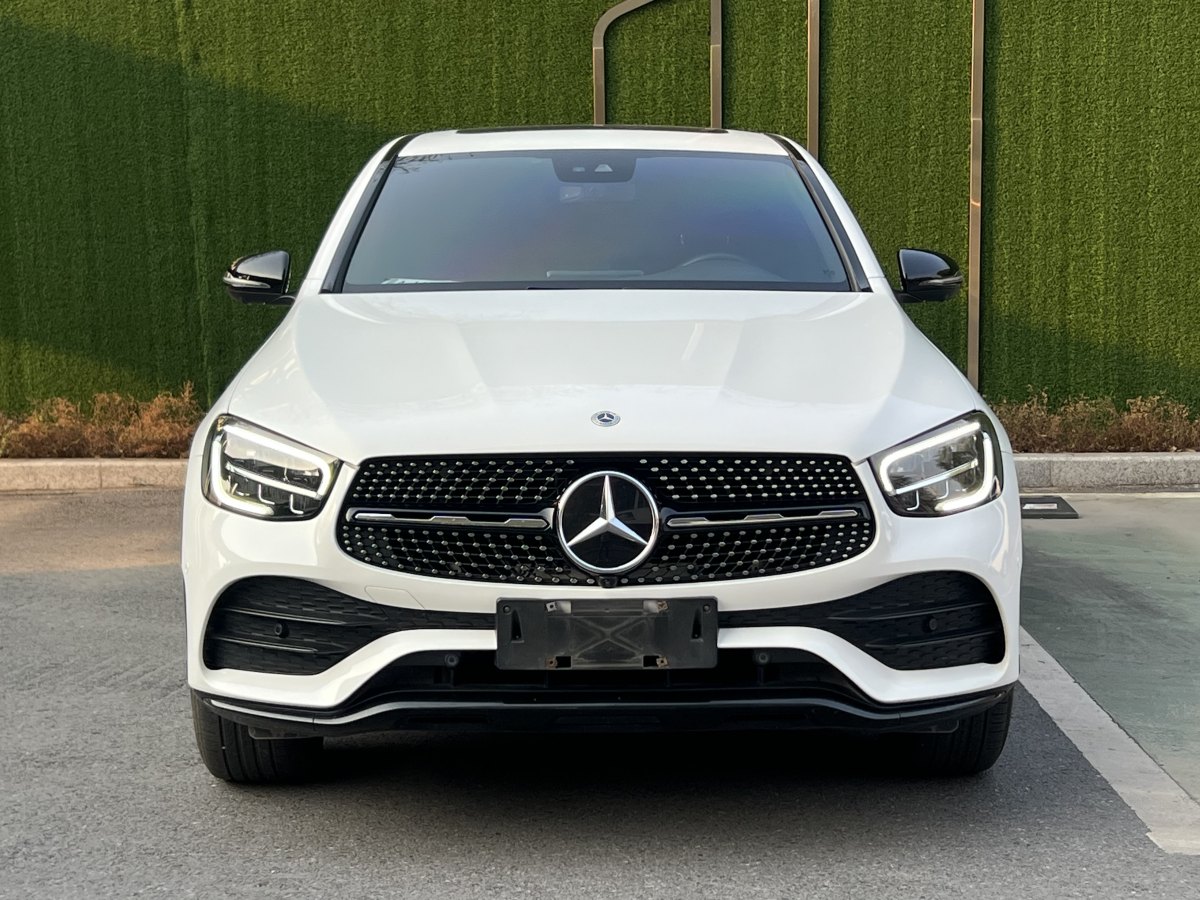 奔馳 奔馳GLC  2021款 GLC 300 4MATIC 轎跑SUV圖片